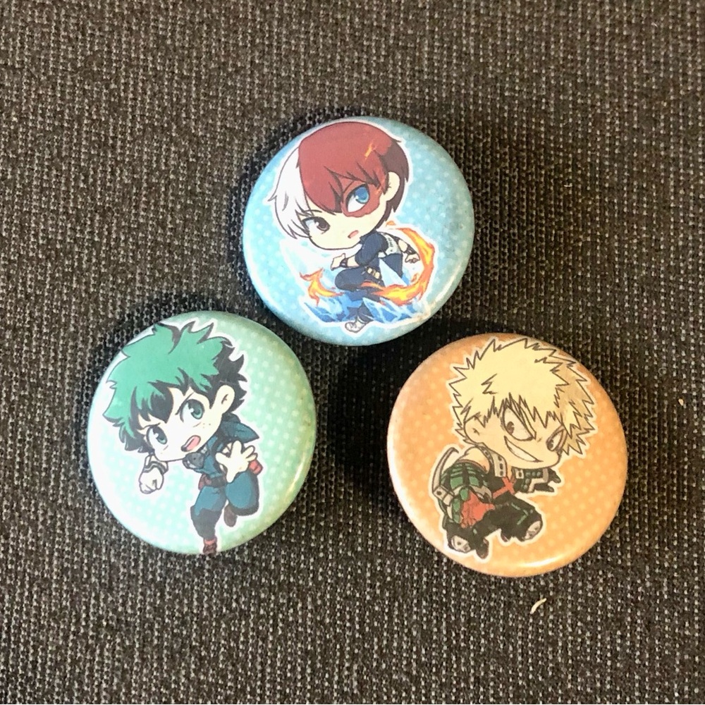 ❤️ Small Cute My Hero Academica Character Pin Button Brooch Accessories